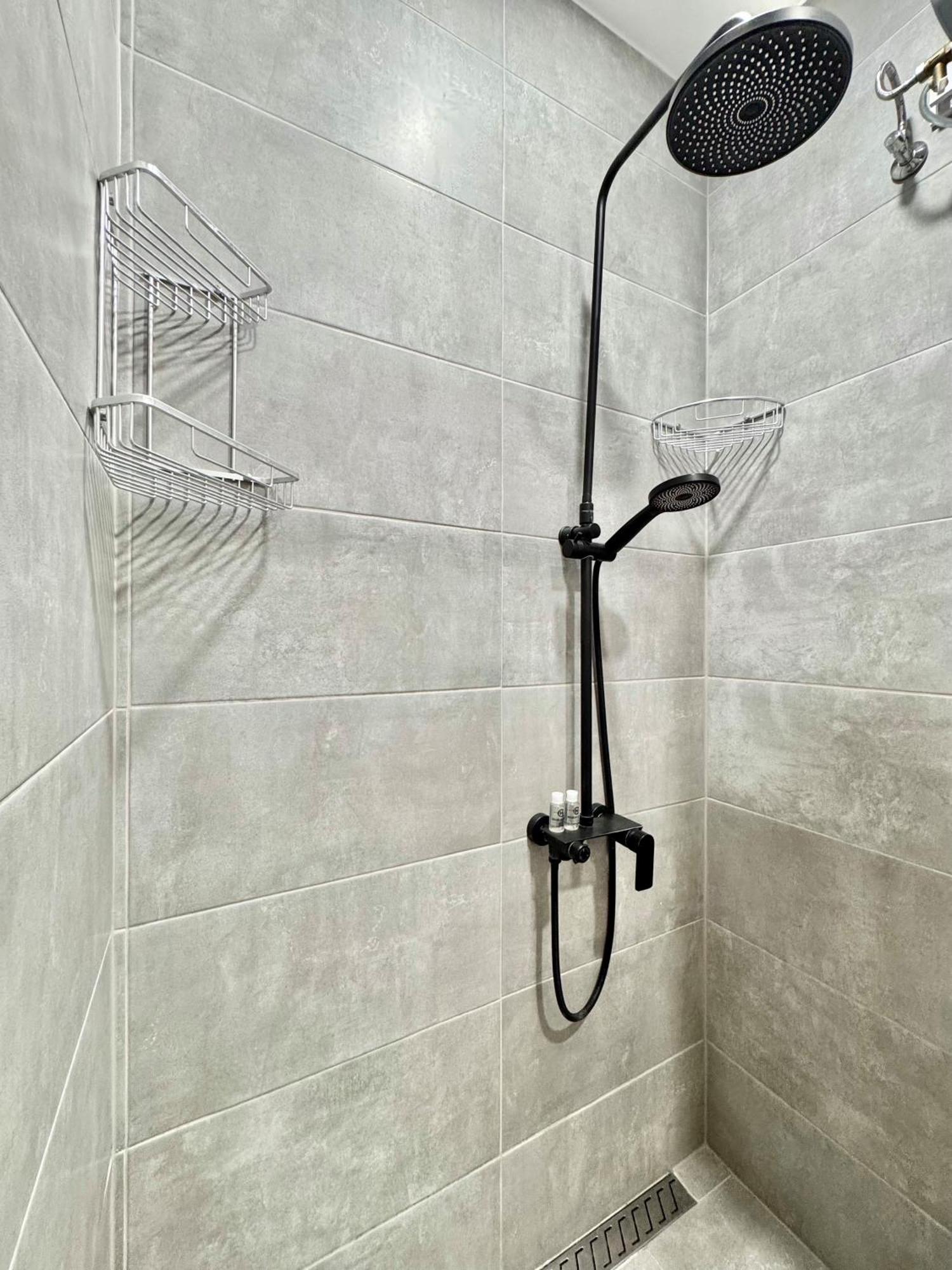 Top Centre 2Bed Apartment For 5 Guests 2 Minutes From High Street Plovdiv Exterior photo