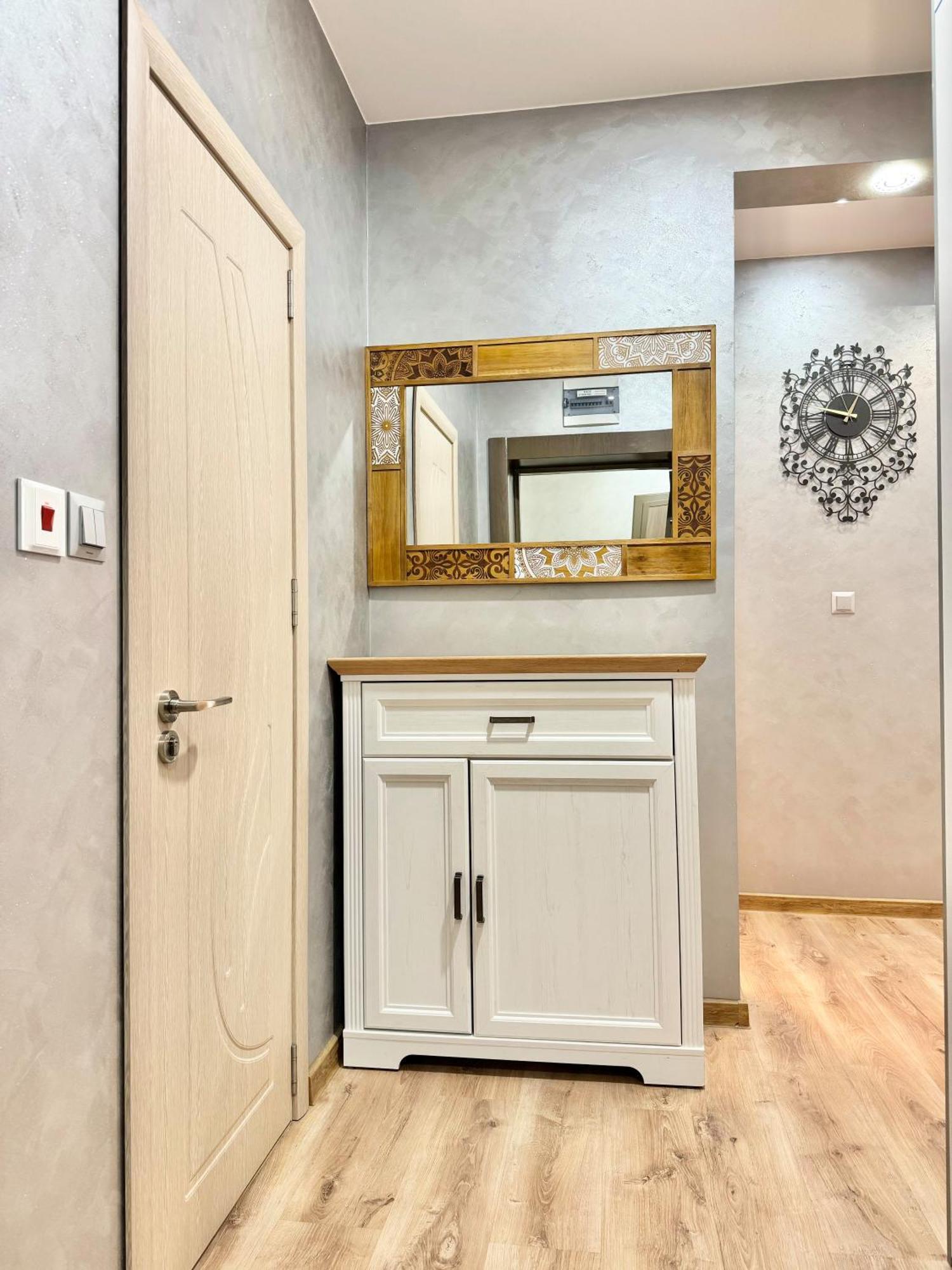 Top Centre 2Bed Apartment For 5 Guests 2 Minutes From High Street Plovdiv Exterior photo