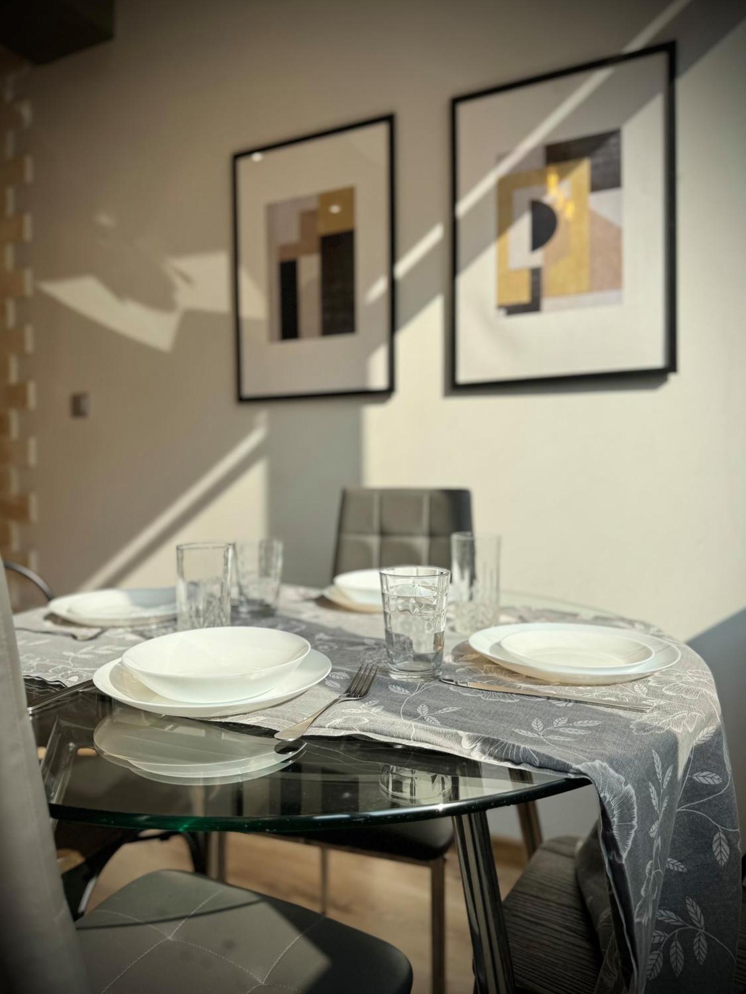 Top Centre 2Bed Apartment For 5 Guests 2 Minutes From High Street Plovdiv Exterior photo