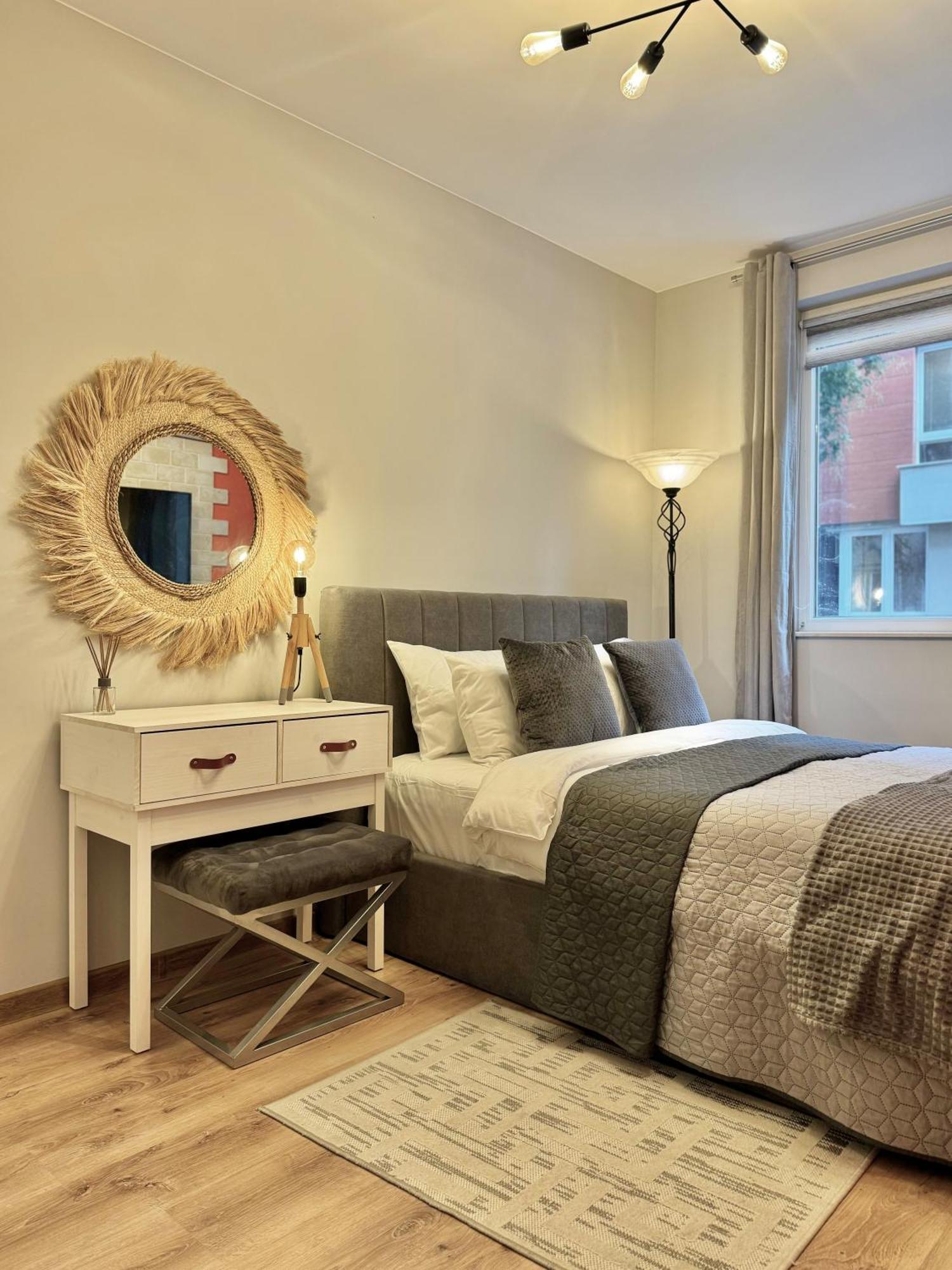 Top Centre 2Bed Apartment For 5 Guests 2 Minutes From High Street Plovdiv Exterior photo